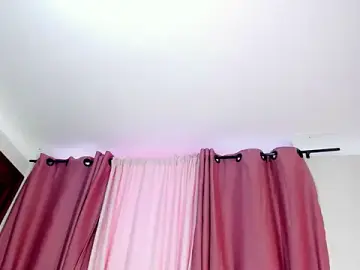 Little_starlight  live sex cam