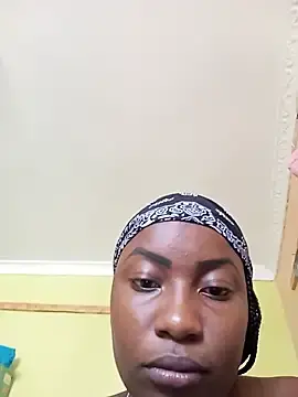 AshantiLuxx  live sex cam
