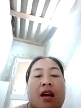 Blowjob0100  live sex cam