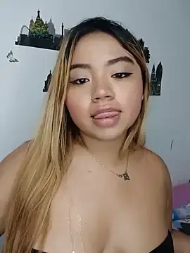 Emily__Hott  live sex cam