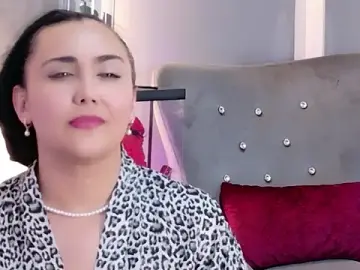 Evangeline_Taylorr  live sex cam