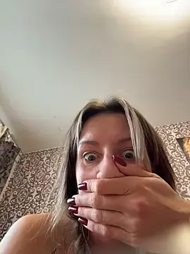 EvvaMur  live sex cam