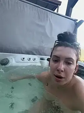 Loanna_FR  live sex cam