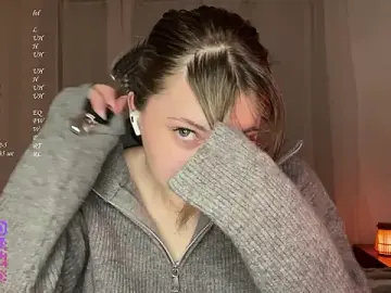 OrethaEredia  live sex cam