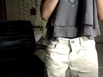 Sexyrossy7  live sex cam
