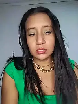 Cami_victoria  live sex cam