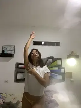 Mialinsay  live sex cam