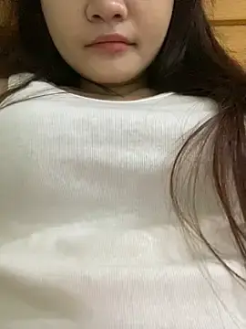 Bonny-y  live sex cam