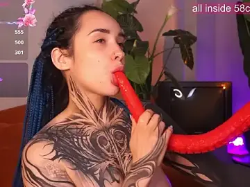 EvaCanton  live sex cam