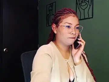JadaRoberts  live sex cam