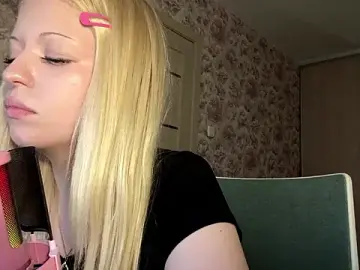 JeneeBIanks  live sex cam