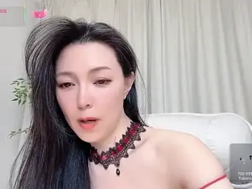 Lucy-cici  live sex cam