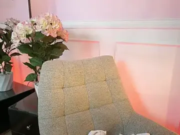 MilaCrave  live sex cam