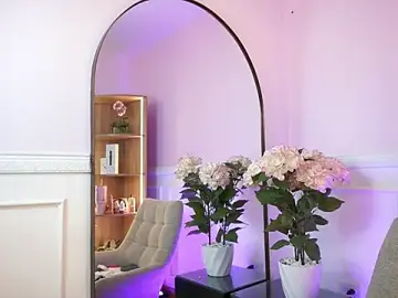 MilaCrave  live sex cam