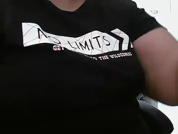 Queen_of_boobs01  live sex cam