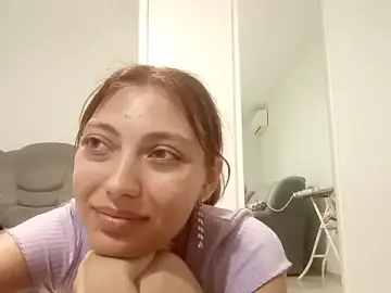 RoxieRoom  live sex cam