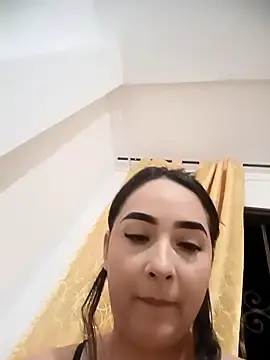 Leisha08  live sex cam