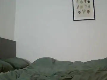 Lunaeclipse12  live sex cam