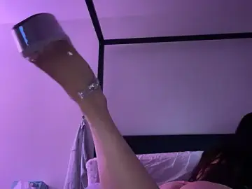Pinkkblossom  live sex cam
