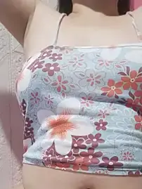 Urwildest_dreams  live sex cam