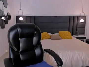 AbbyDalton  live sex cam