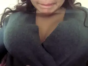 Ayra-  live sex cam