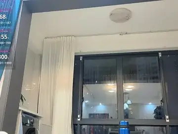 B-Yaya  live sex cam