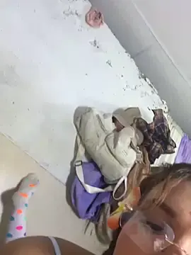 Julieta-velvet  live sex cam