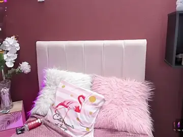 LiaRivers  live sex cam