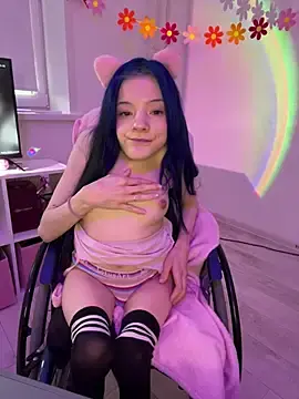 MiniSophiaa  live sex cam