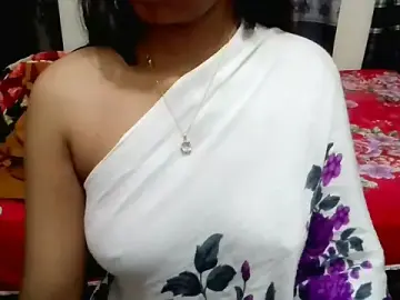 Blackpori  live sex cam