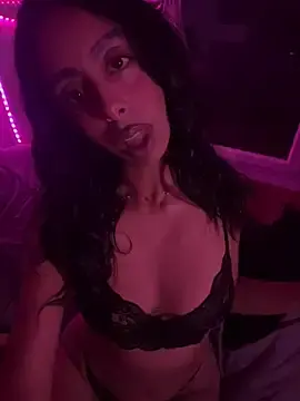 Cutiie_mt  live sex cam