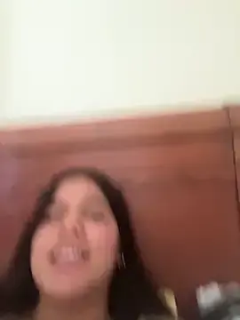 Vanyzzz  live sex cam