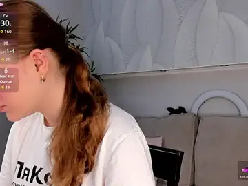 Candy_Cansew  live sex cam