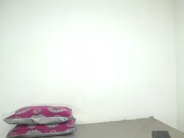 CrushOnMe_  live sex cam