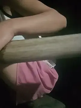 Jade-ee  live sex cam