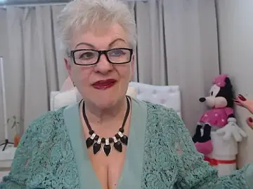 KayleSmoll  live sex cam