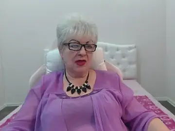 KayleSmoll  live sex cam