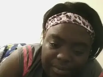 Maya_Rousseau  live sex cam