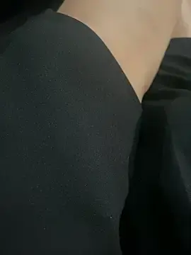 Millionly  live sex cam