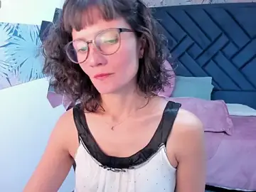 Valery_More__  live sex cam