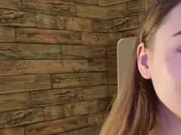 Flora_glow  live sex cam