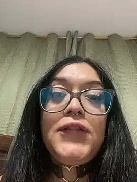 Scarlet_owen69  live sex cam