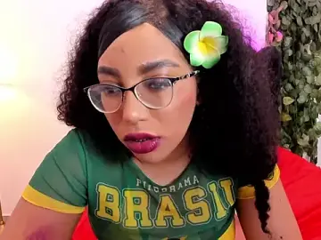 AmyBriiggs  live sex cam