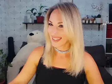 MillaXQueen  live sex cam