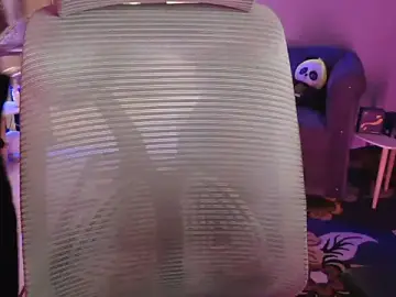 Mitikaa  live sex cam