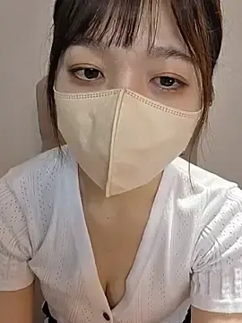Sakura_love18  live sex cam