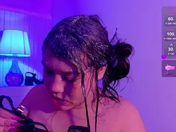 Emma_smile  live sex cam