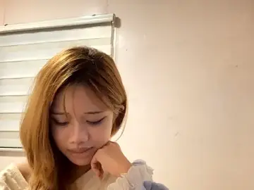BrandeeBobrowski  live sex cam