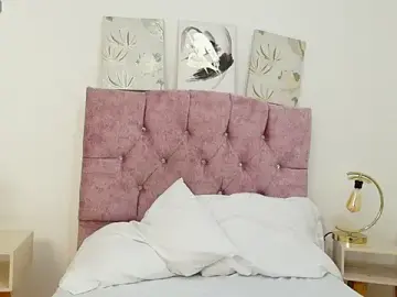 Jane_Moretti  live sex cam
